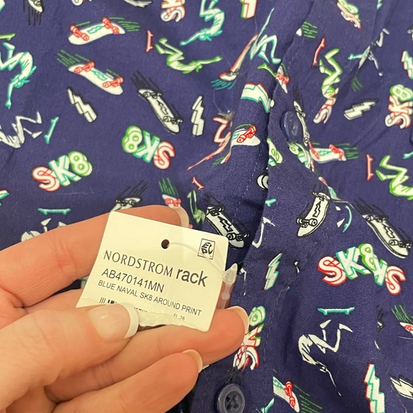 Abound Men’s Short Sleeve Button Down Sk8 Shirt NWT Large - Picture 5 of 6